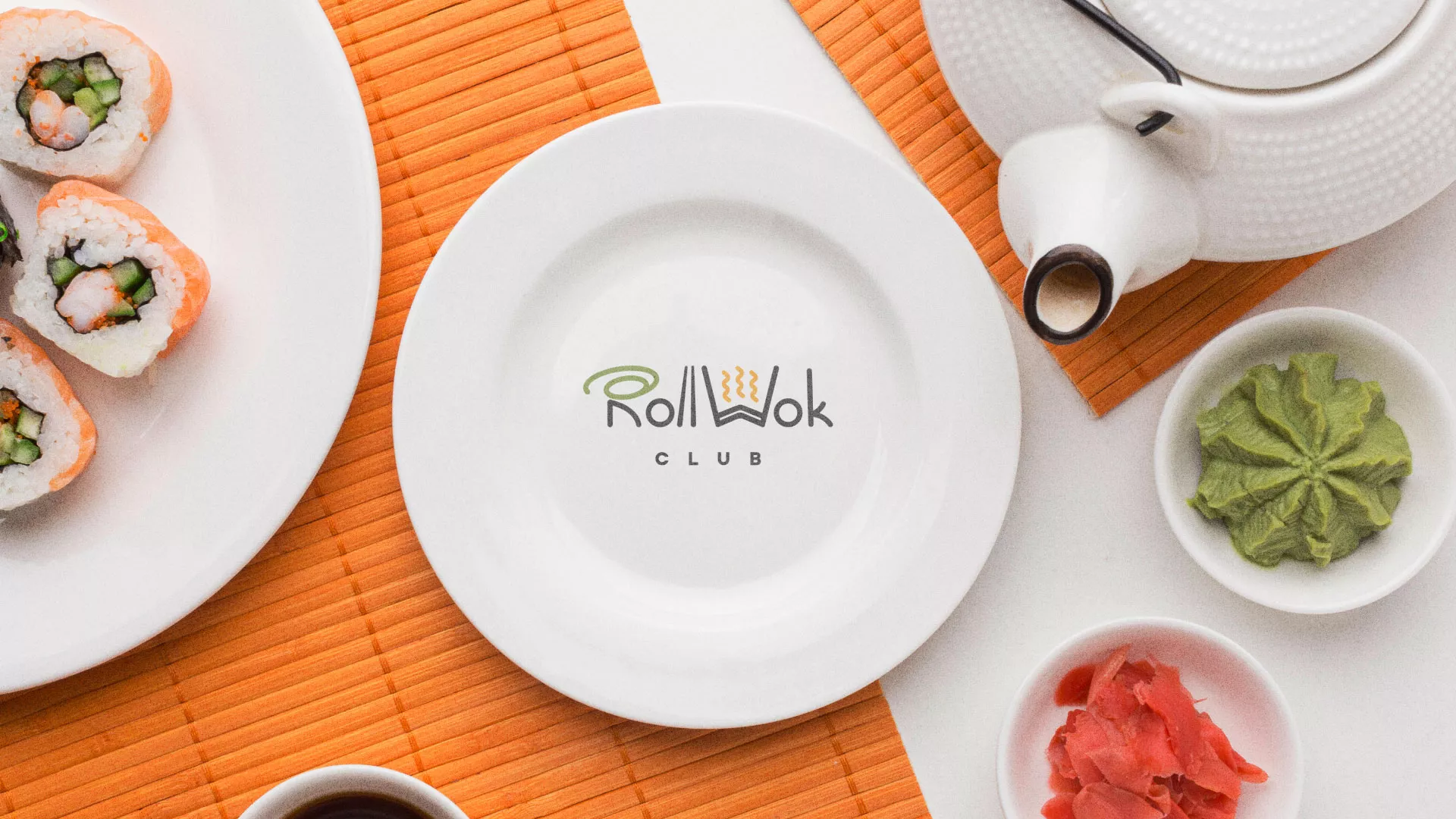 Разработка логотипа и фирменного стиля в Любиме для суши-бара «Roll Wok Club» Разработка логотипа и фирменного стиля в Любиме для суши-бара «Roll Wok Club»